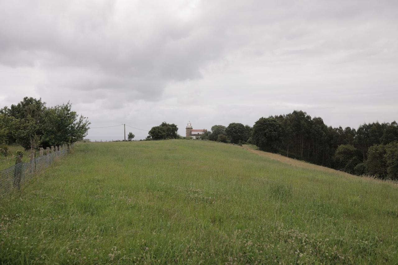 El Faro Unkempt - Tazones Villar  ภายนอก รูปภาพ